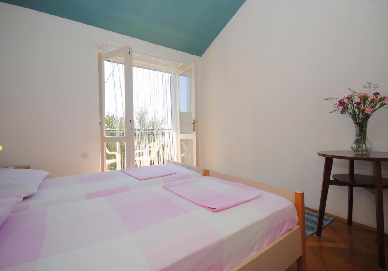 Summer Residence Near The Sea Donji Okrug (Ciovo) Exterior foto