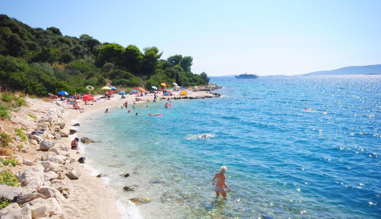 Summer Residence Near The Sea Donji Okrug (Ciovo) Exterior foto